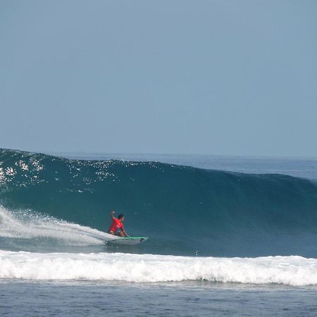 Sumatra Surf Resort Biha Exterior foto